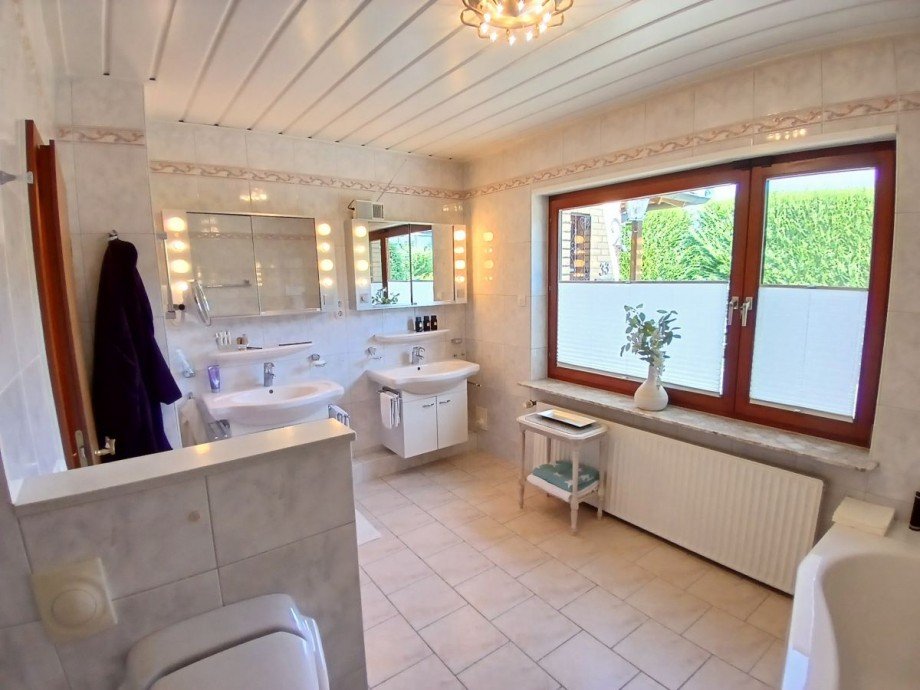 Vollbad (Ansicht 1) Einfamilienhaus Ratzeburg