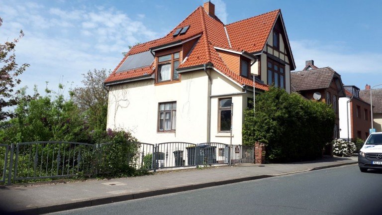 Hauptbild: Charmante ALTBAUVILLA mit Potenzial (Zweifamilienhaus oder KANZLEI / PRAXIS / B�RO)
