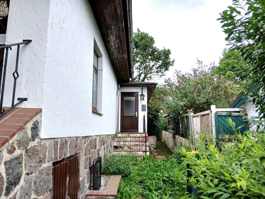 Seiteneingang ELW Einfamilienhaus Reinfeld