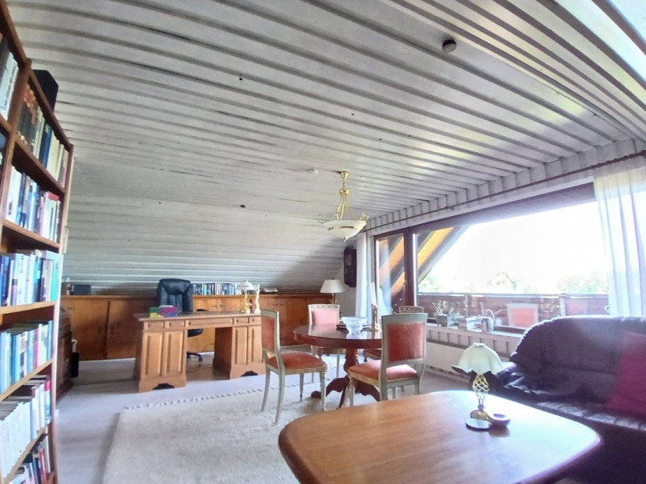 Gro�es Zimmer - DG (Ansicht 2) Einfamilienhaus Ratzeburg