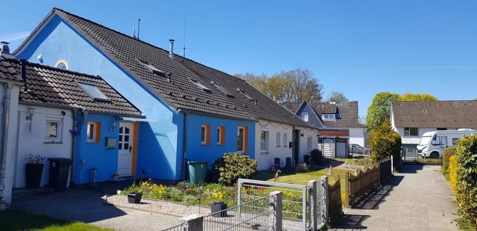 Frontansicht Doppelhaush�lfte L�beck