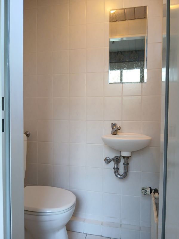 G�ste-WC Reihenendhaus L�beck