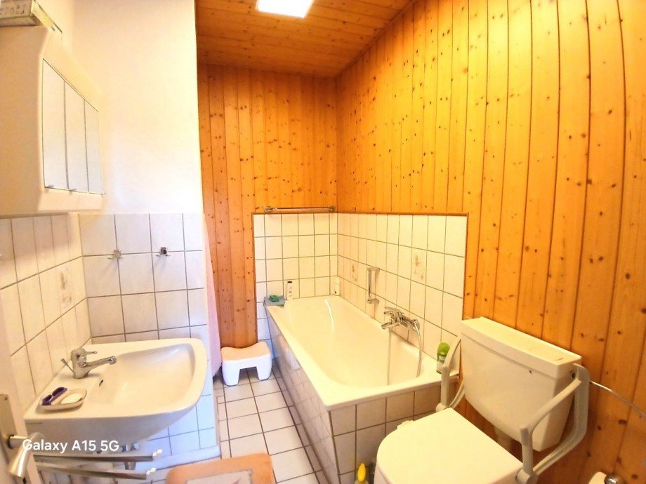 Wannenbad - EG Doppelhaush�lfte Rohlstorf