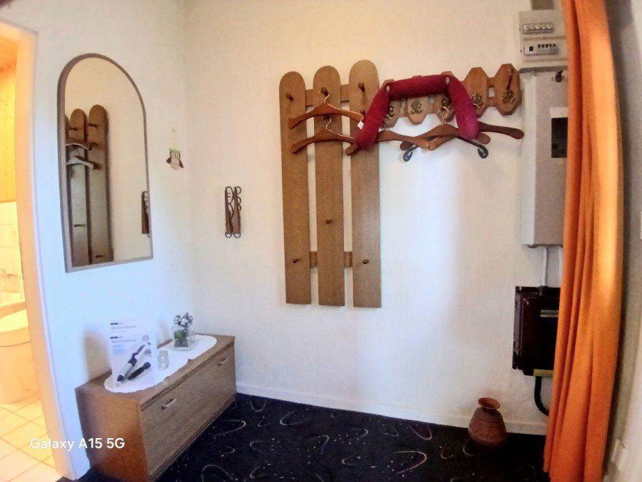 Flur - Garderobe Doppelhaush�lfte Rohlstorf